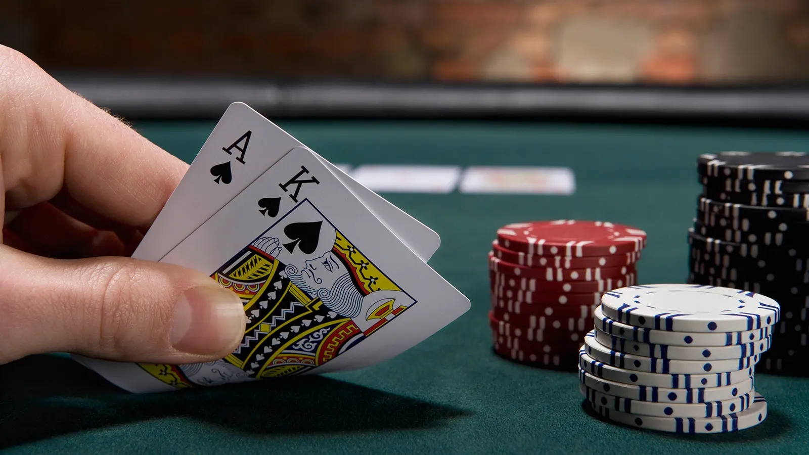 Nhà cái cung cấp nhiều bàn chơi với đa dạng mức độ để người chơi chọn đánh Blackjack